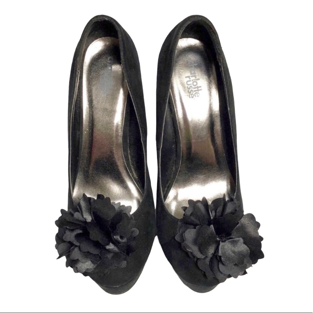 Charlotte Russe Faux Suede Flower Heels Size 8 Black